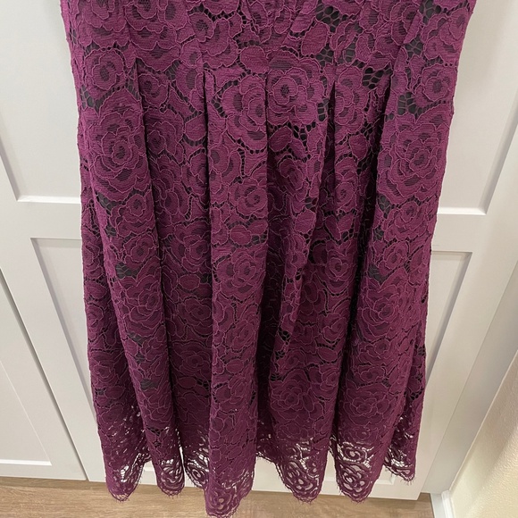 Vera Wang Dress Womens 14 Purple Lace Fit Flare Special Occasion Prom Party - Picture 6 of 16